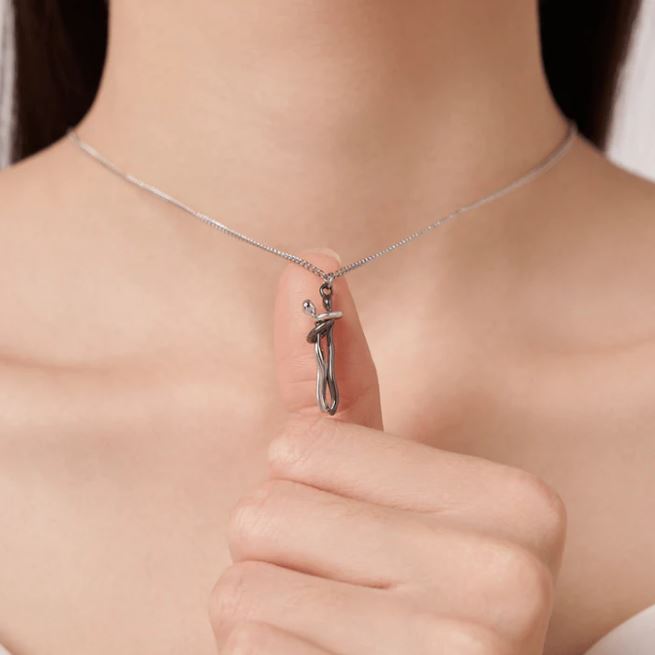 Hug Necklace- The Tale of Two Lovers Necklace - thedealzninja
