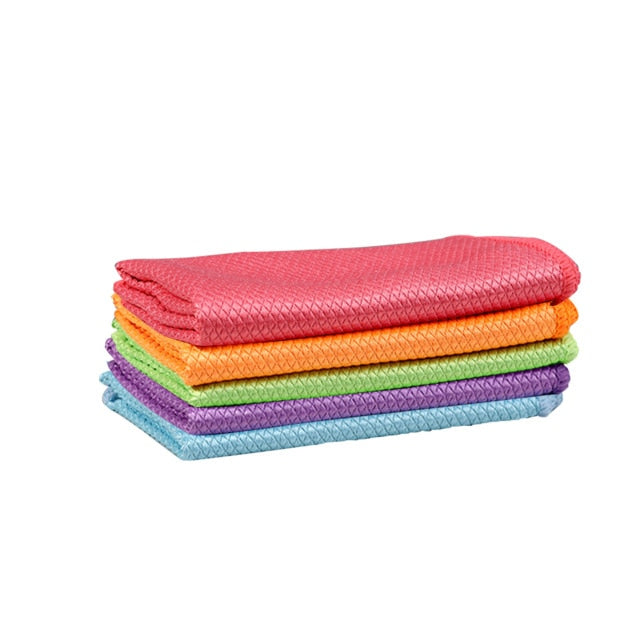NanoScale™ Streak Free Miracle Cleaning Cloths - thedealzninja